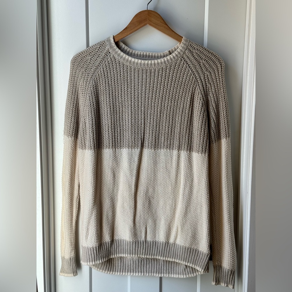 BDG women’s Two Tone Neutral Sweater